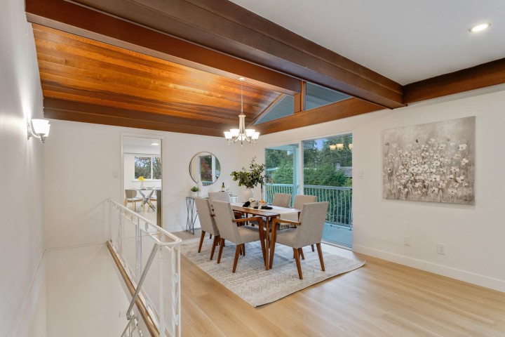 Photo 4 at 3288 Hoskins Road, Lynn Valley, North Vancouver