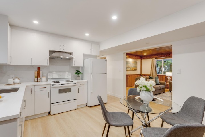 Photo 21 at 3288 Hoskins Road, Lynn Valley, North Vancouver