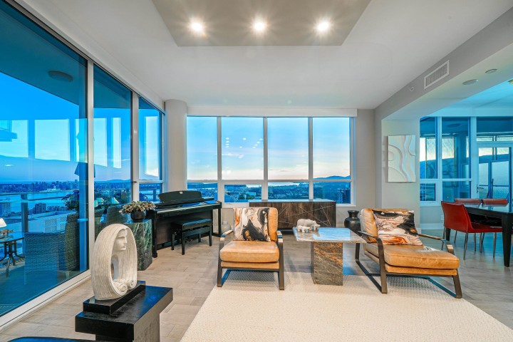 Photo 4 at 2302 - 125 E 14th Street, Central Lonsdale, North Vancouver