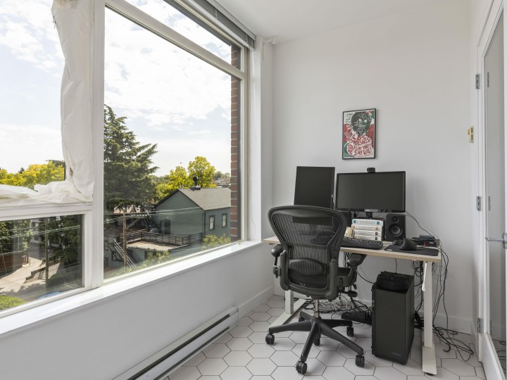 Photo 23 at 507 - 2321 Scotia Street, Mount Pleasant VE, Vancouver East