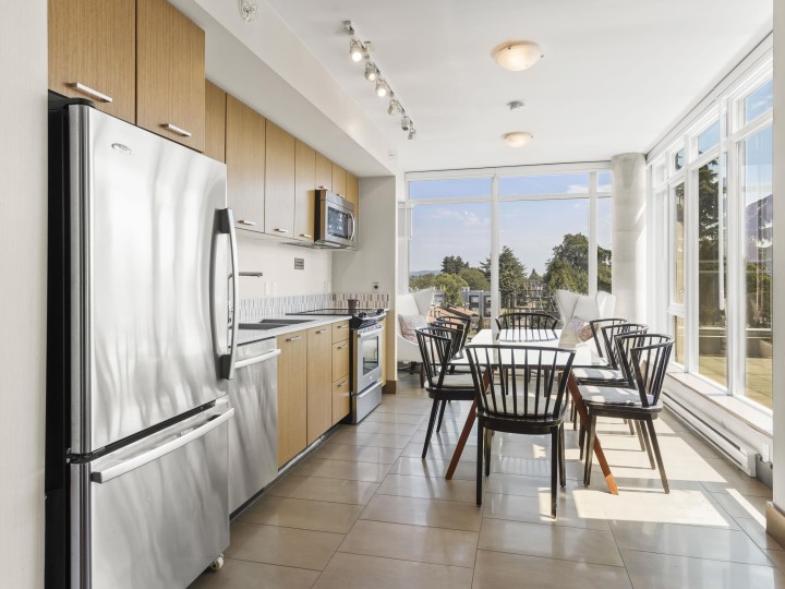 Photo 27 at 507 - 2321 Scotia Street, Mount Pleasant VE, Vancouver East