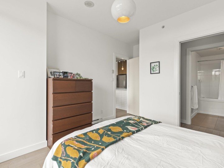 Photo 20 at 507 - 2321 Scotia Street, Mount Pleasant VE, Vancouver East