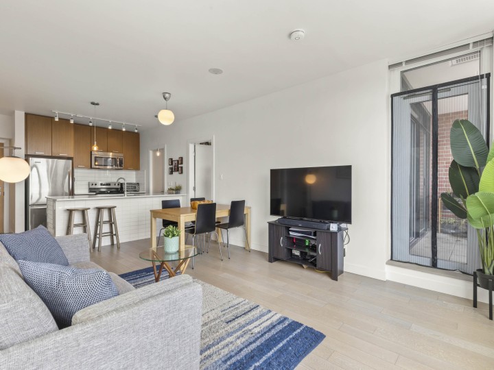 Photo 4 at 507 - 2321 Scotia Street, Mount Pleasant VE, Vancouver East