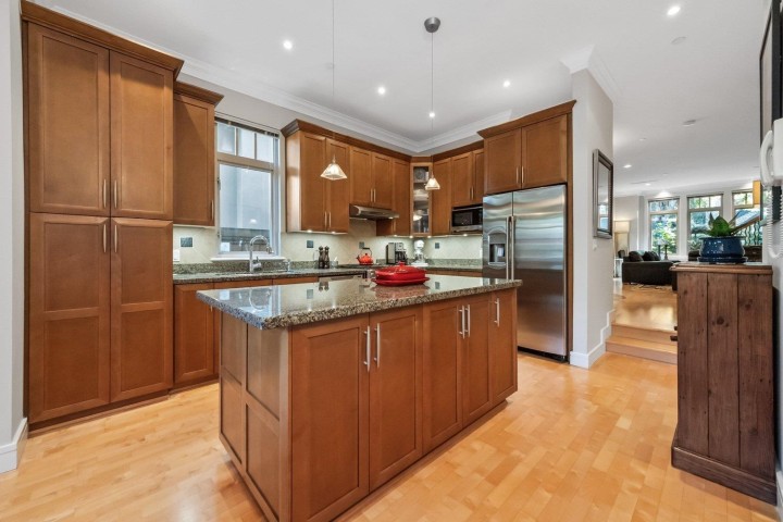 Photo 9 at 6677 Laburnum Street, Kerrisdale, Vancouver West