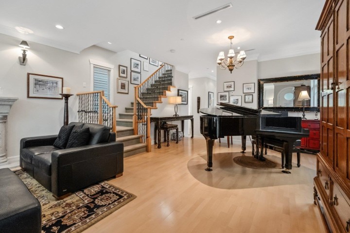 Photo 4 at 6677 Laburnum Street, Kerrisdale, Vancouver West