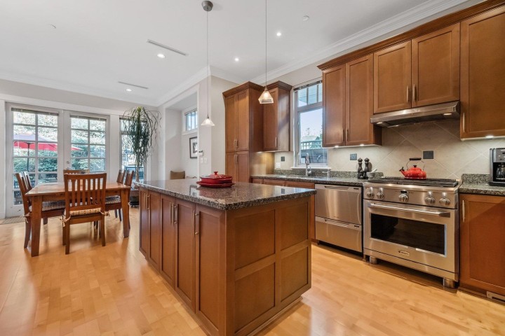 Photo 8 at 6677 Laburnum Street, Kerrisdale, Vancouver West