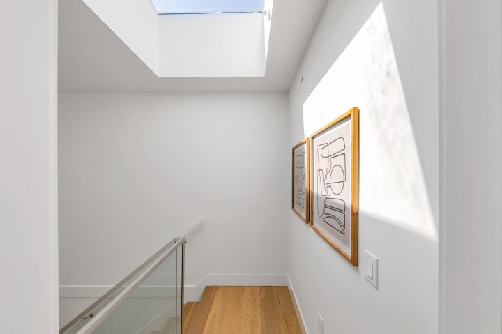 Photo 23 at 2431 W Broadway Street, Kitsilano, Vancouver West