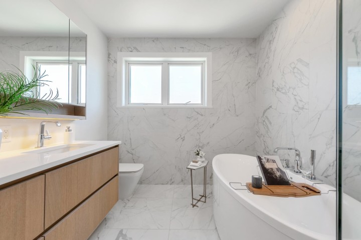 Photo 28 at 2431 W Broadway Street, Kitsilano, Vancouver West