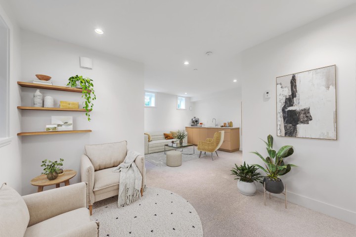 Photo 34 at 2431 W Broadway Street, Kitsilano, Vancouver West