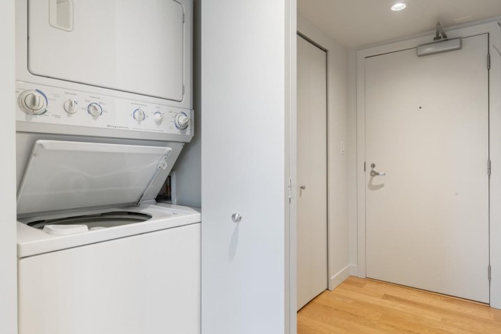 Photo 13 at 507 - 1808 W 3rd Avenue, Kitsilano, Vancouver West