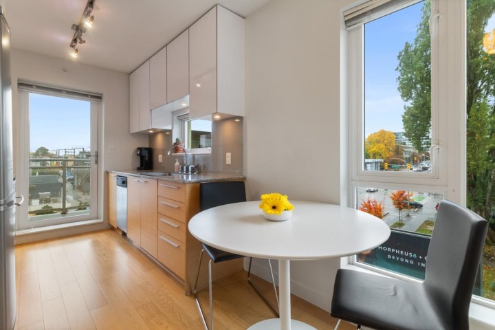 Photo 5 at 507 - 1808 W 3rd Avenue, Kitsilano, Vancouver West
