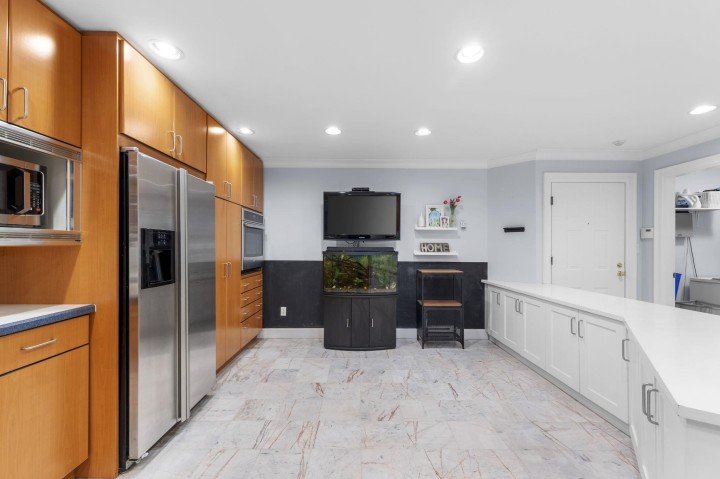 Photo 13 at 102 - 1500 Ostler Court, Indian River, North Vancouver