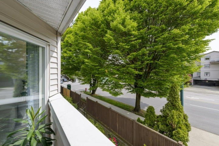 Photo 5 at 301 - 29 Nanaimo Street, Hastings, Vancouver East