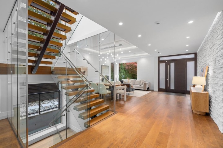 Photo 2 at 4291 W 29th Avenue, Dunbar, Vancouver West