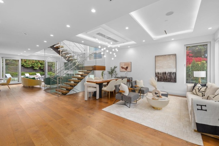 Photo 4 at 4291 W 29th Avenue, Dunbar, Vancouver West