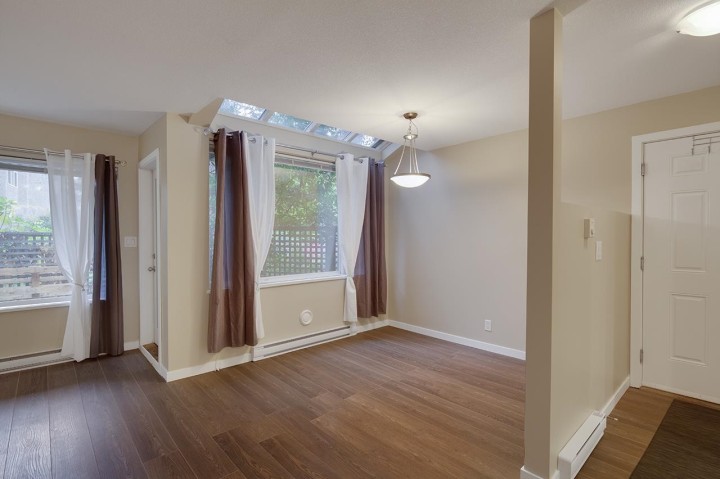 Photo 13 at 3380 Marquette Crescent, Champlain Heights, Vancouver East