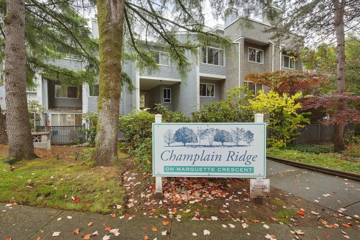 Photo 1 at 3380 Marquette Crescent, Champlain Heights, Vancouver East