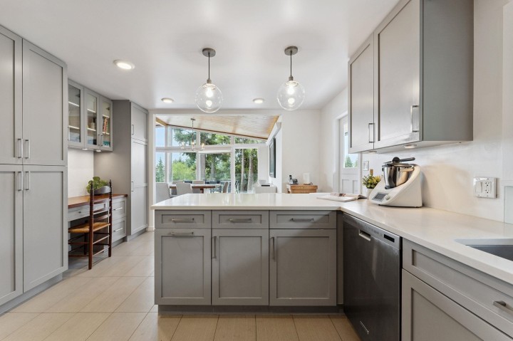 Photo 20 at 4375 Woodcrest Road, Cypress Park Estates, West Vancouver