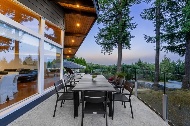 Photo 18 at 4375 Woodcrest Road, Cypress Park Estates, West Vancouver