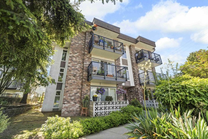 Photo 20 at 203 - 2244 Mcgill Street, Hastings, Vancouver East