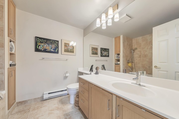 Photo 13 at 109 - 2288 W 12th Avenue, Kitsilano, Vancouver West