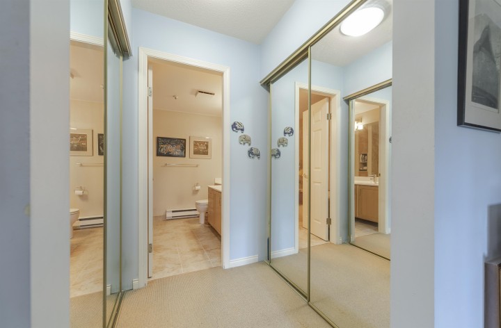 Photo 12 at 109 - 2288 W 12th Avenue, Kitsilano, Vancouver West