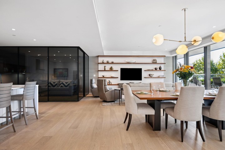 Photo 15 at 209 - 1355 Bellevue Avenue, Ambleside, West Vancouver