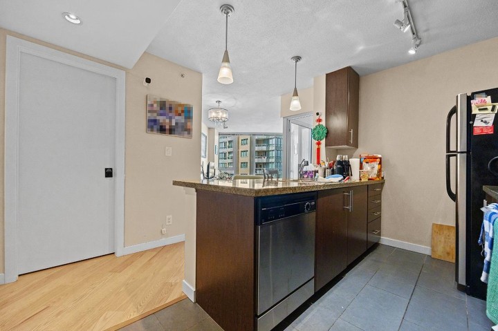 Photo 3 at 907 - 58 Keefer Place, Downtown VW, Vancouver West