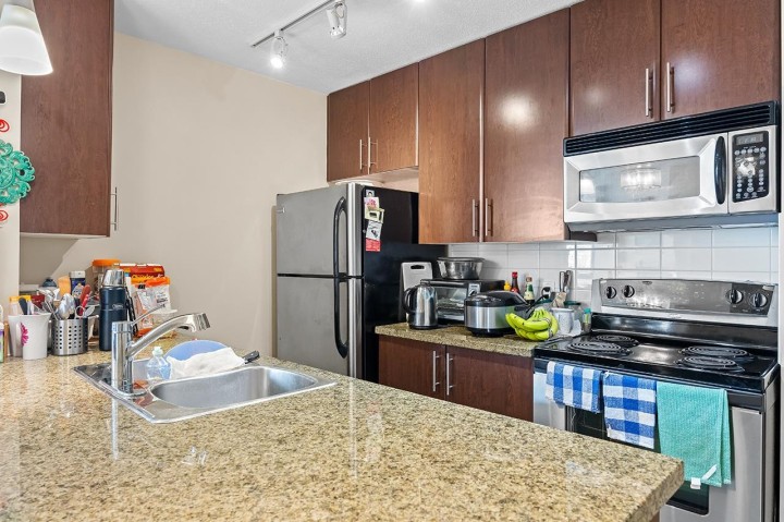 Photo 5 at 907 - 58 Keefer Place, Downtown VW, Vancouver West