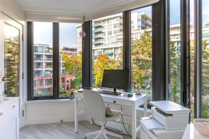 Photo 7 at 410 - 2201 Pine Street, Fairview VW, Vancouver West