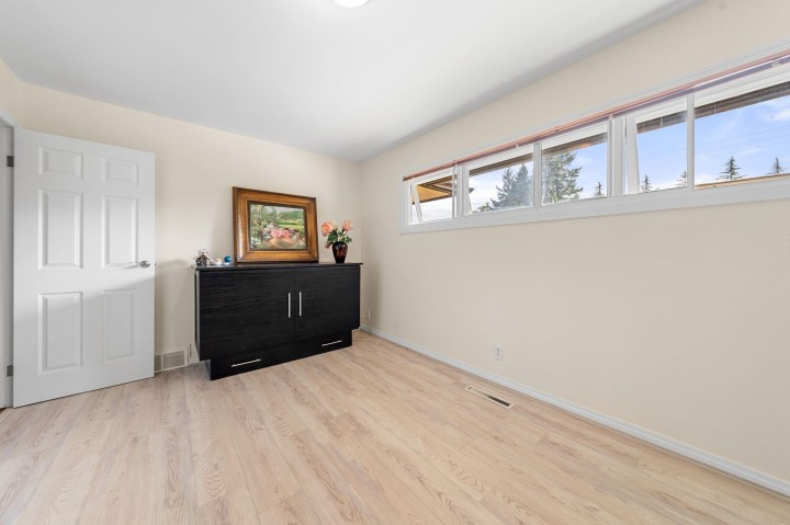 Photo 14 at 1025 Beaufort Road, Indian River, North Vancouver