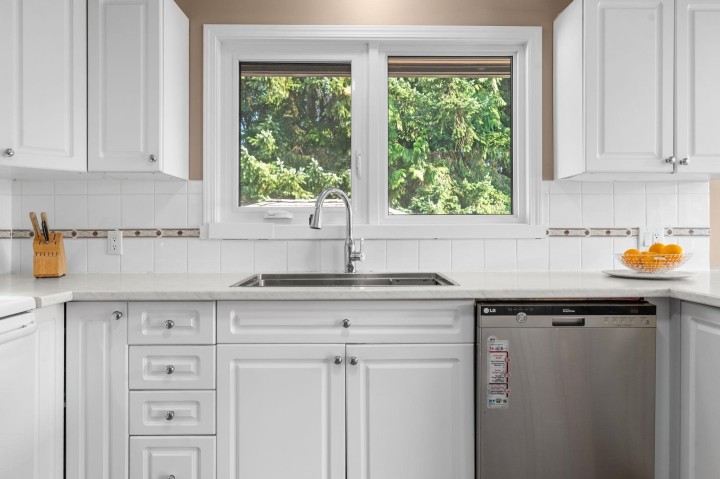 Photo 8 at 1025 Beaufort Road, Indian River, North Vancouver