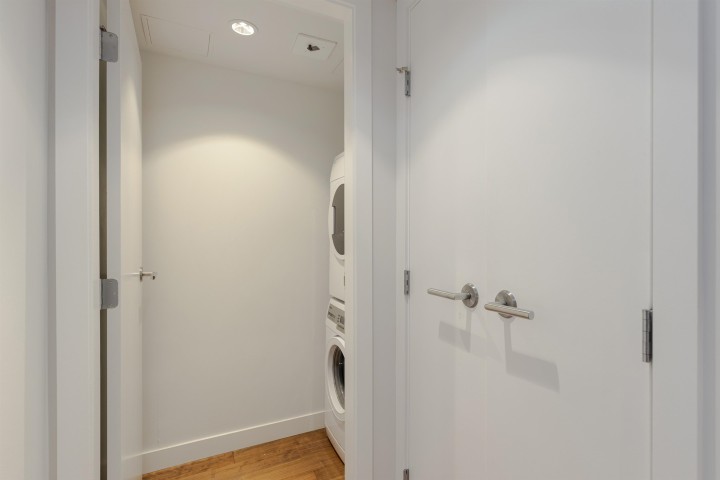 Photo 12 at 1201 - 188 Keefer Street, Downtown VE, Vancouver East