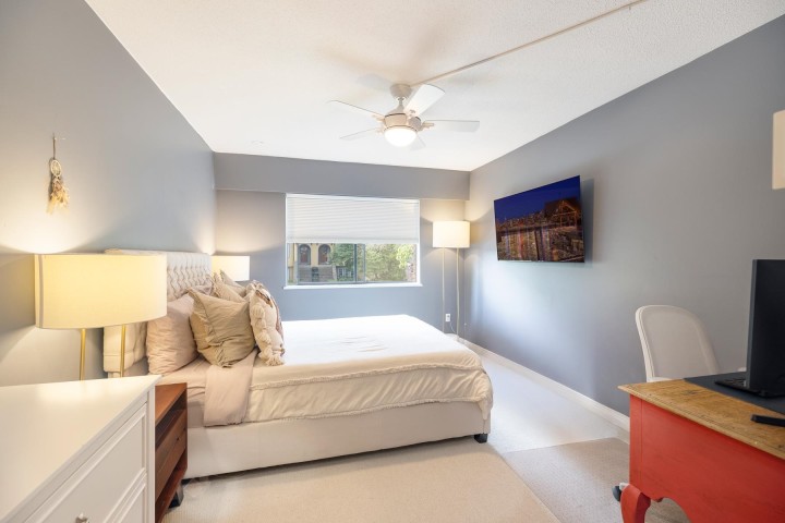 Photo 15 at 301 - 1235 W 15th Avenue, Fairview VW, Vancouver West