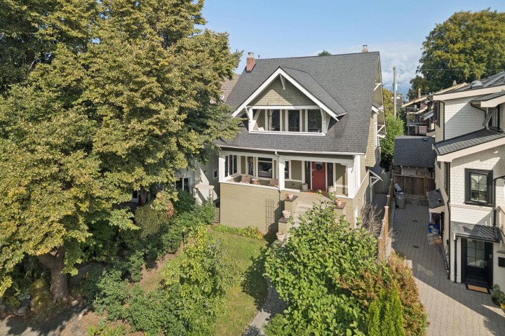 Photo 2 at 3617 West 2nd Avenue, Kitsilano, Vancouver West