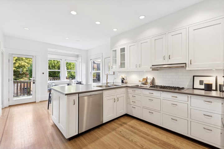 Photo 17 at 3617 West 2nd Avenue, Kitsilano, Vancouver West