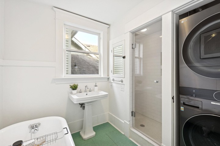 Photo 34 at 3617 West 2nd Avenue, Kitsilano, Vancouver West