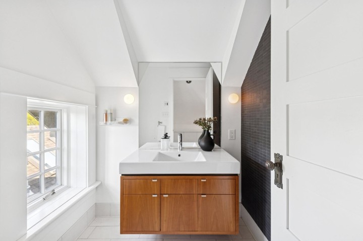 Photo 31 at 3617 West 2nd Avenue, Kitsilano, Vancouver West