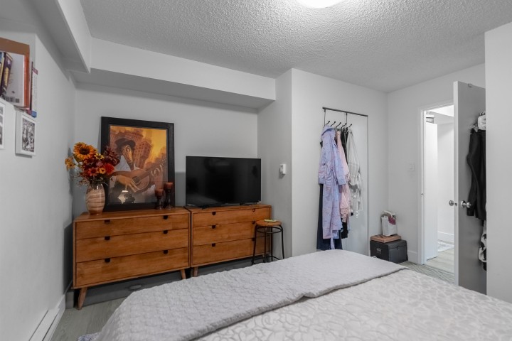 Photo 23 at 1286 Wellington Drive, Lynn Valley, North Vancouver