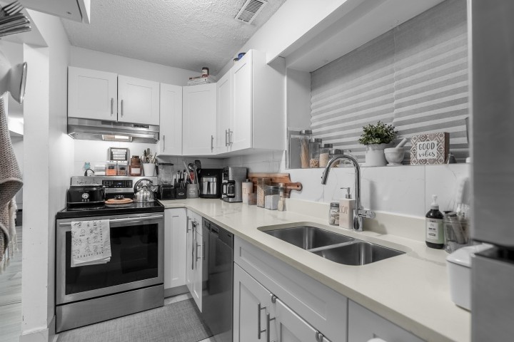 Photo 26 at 1286 Wellington Drive, Lynn Valley, North Vancouver