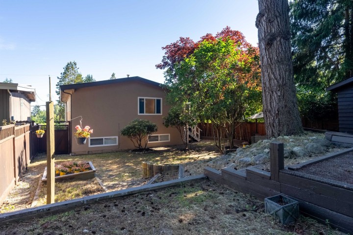 Photo 28 at 1286 Wellington Drive, Lynn Valley, North Vancouver