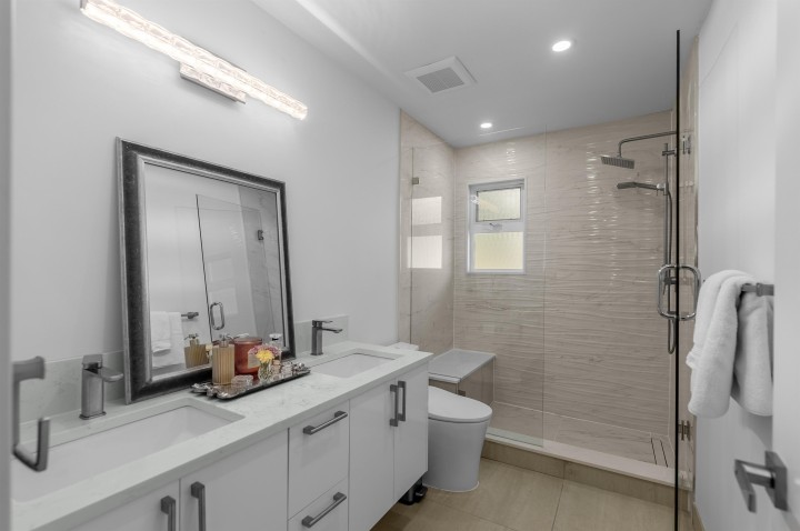 Photo 14 at 1286 Wellington Drive, Lynn Valley, North Vancouver