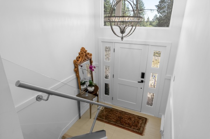 Photo 4 at 1286 Wellington Drive, Lynn Valley, North Vancouver