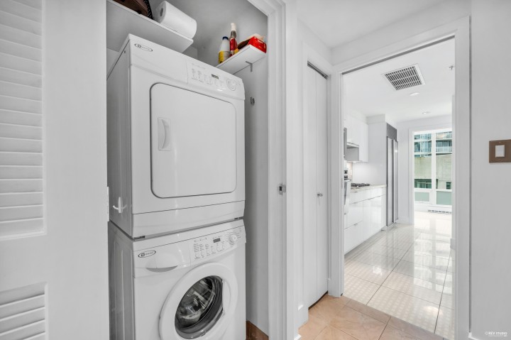 Photo 23 at 806 - 590 Nicola Street, Coal Harbour, Vancouver West