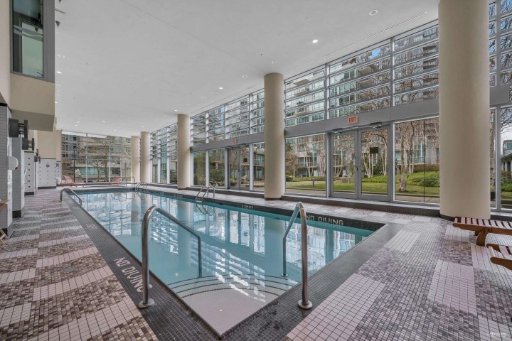 Photo 32 at 806 - 590 Nicola Street, Coal Harbour, Vancouver West