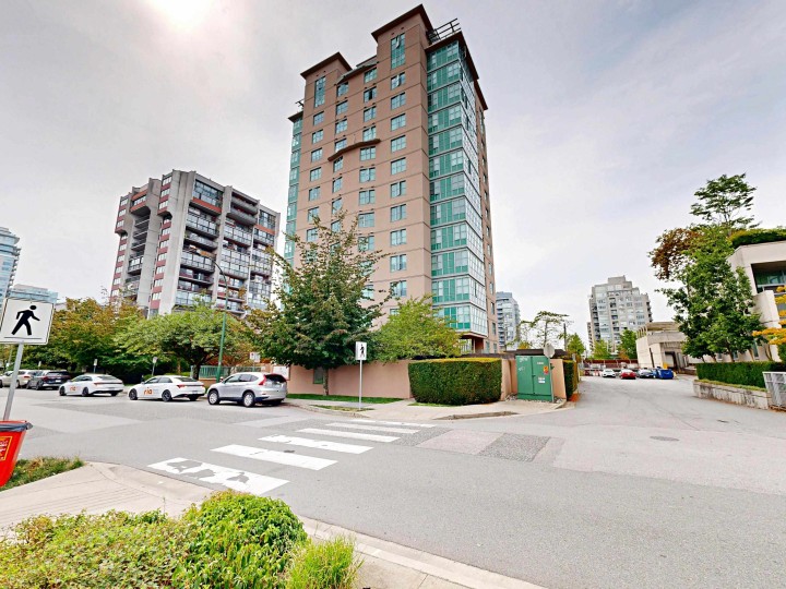 Photo 2 at 202 - 1555 Eastern Avenue, Central Lonsdale, North Vancouver