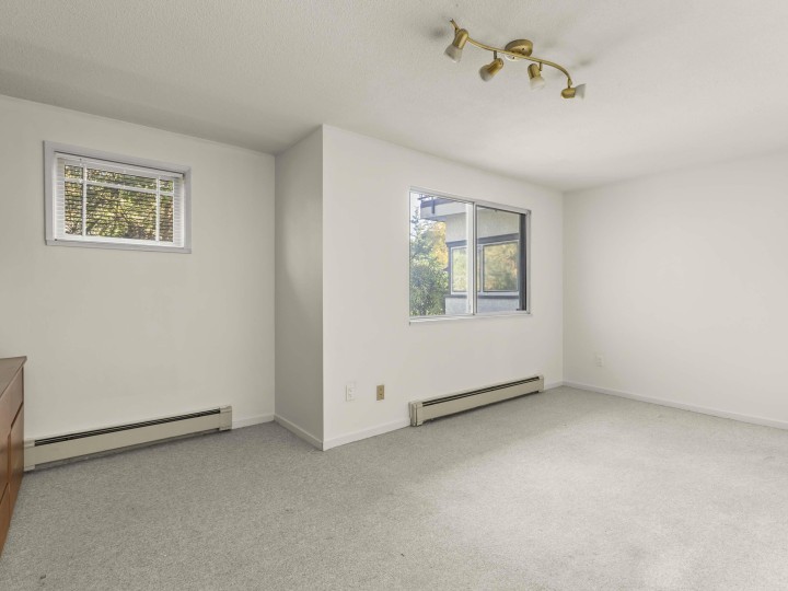 Photo 22 at 5950 Macdonald Street, Kerrisdale, Vancouver West