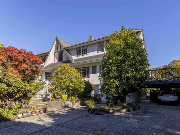 Photo 3 at 5950 Macdonald Street, Kerrisdale, Vancouver West