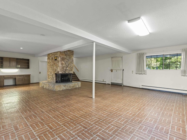 Photo 32 at 5950 Macdonald Street, Kerrisdale, Vancouver West