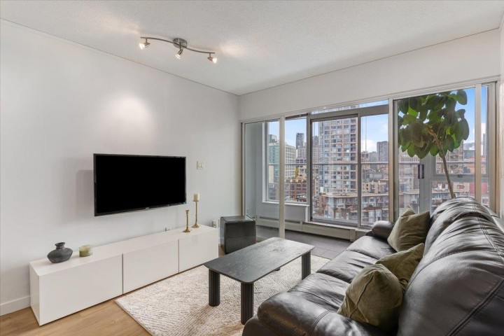 Photo 9 at 1805 - 58 Keefer Place, Downtown VW, Vancouver West